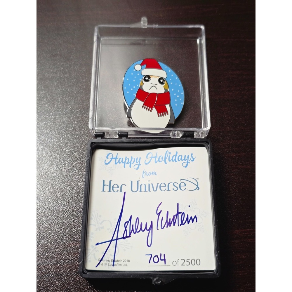 Star Wars Her Universe‎ Porg Holiday Pin Signed Ashley Eckstein 704/2500 2018